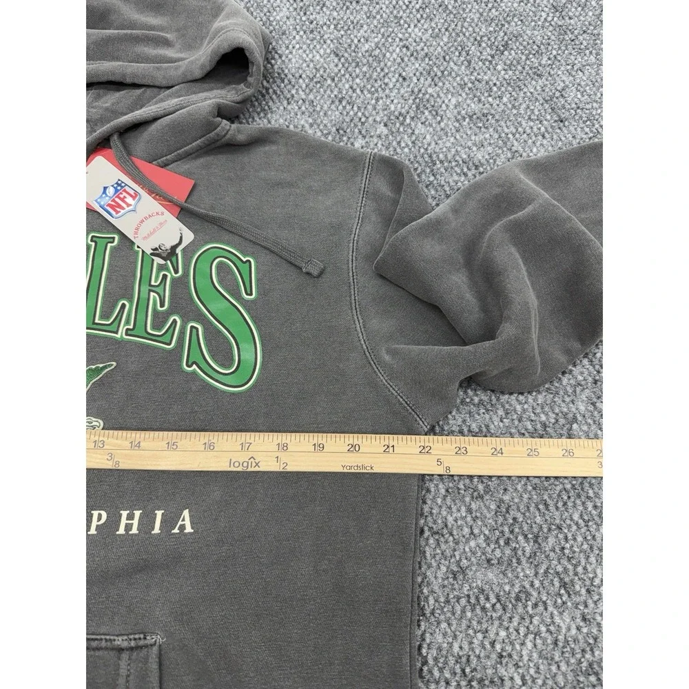 Philadelphia Eagles Mens Medium Mitchell & Ness Throwback Logo Hoodie Sweatshirt